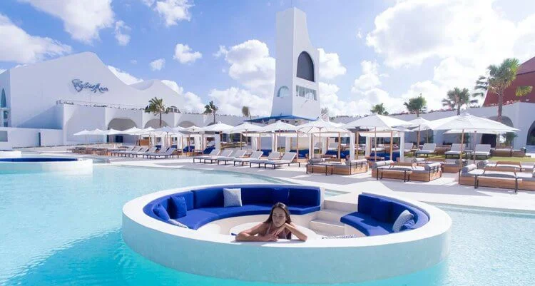 Cafe del Mar Beach Club — beach club near Villa Frangipani Canggu